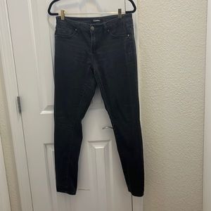 Black wash skinny jeans